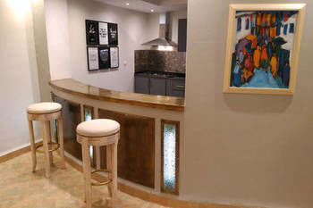 Ayni Bed & Breakfast 4*