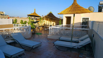 Ayni Bed & Breakfast 4*