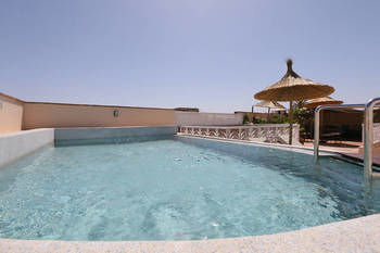 Ayni Bed & Breakfast 4*
