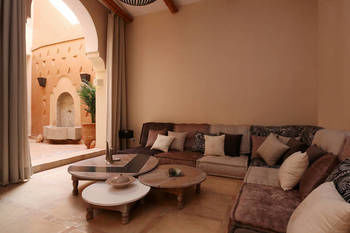 Ayni Bed & Breakfast